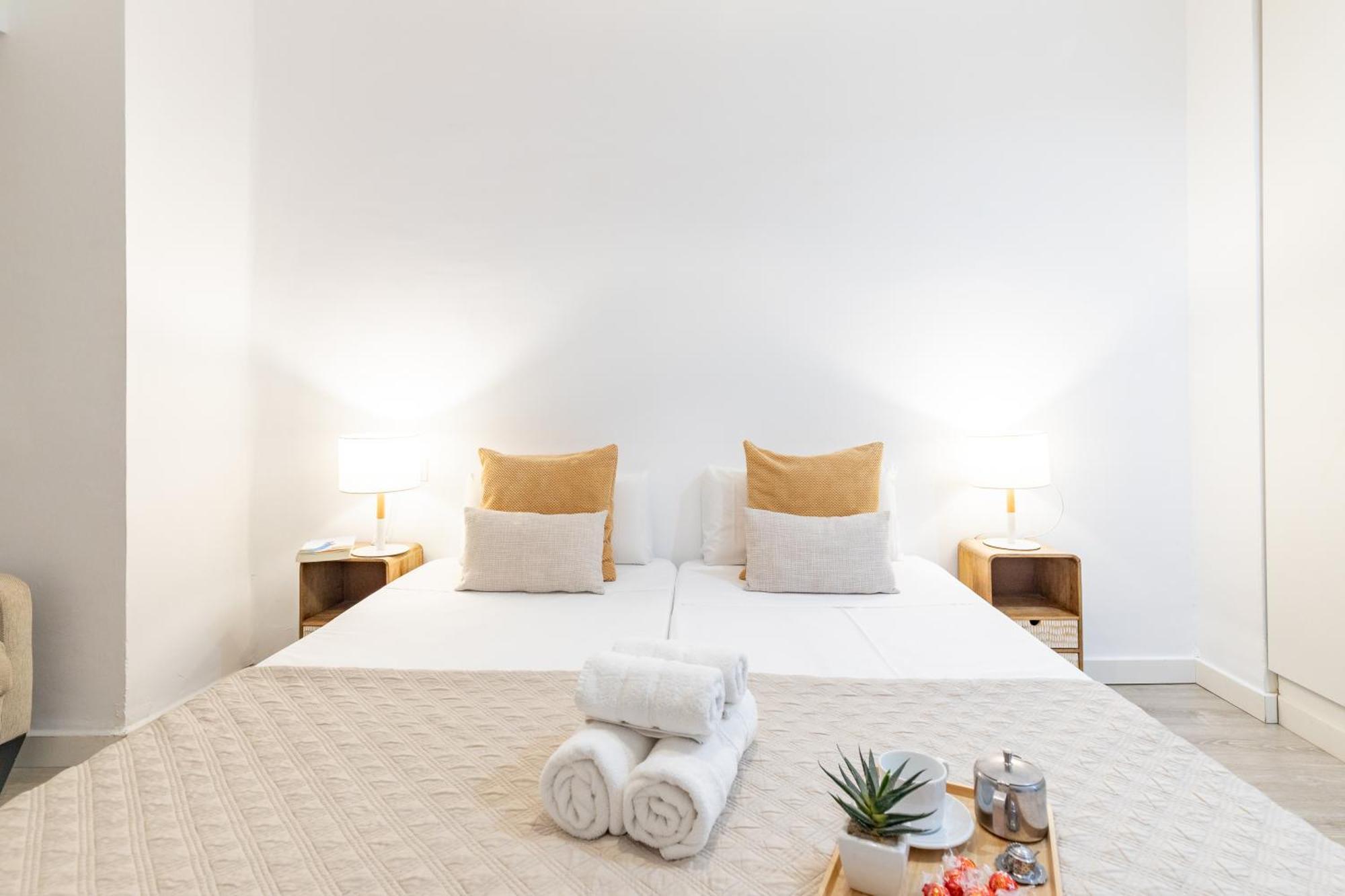 Apartament Travel Habitat Ayuntamiento Walencja Zewnętrze zdjęcie