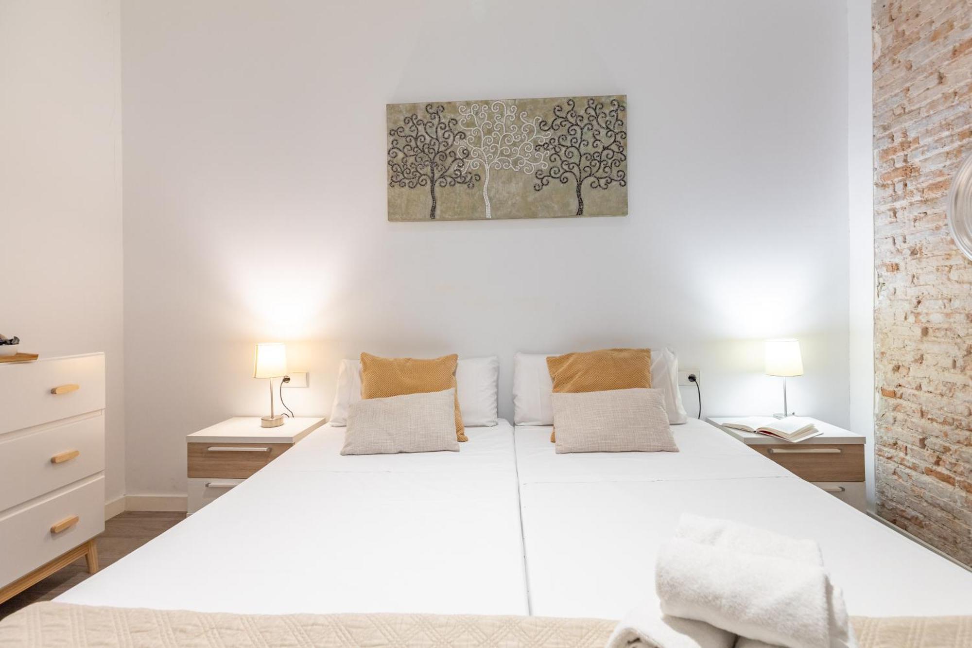 Apartament Travel Habitat Ayuntamiento Walencja Zewnętrze zdjęcie