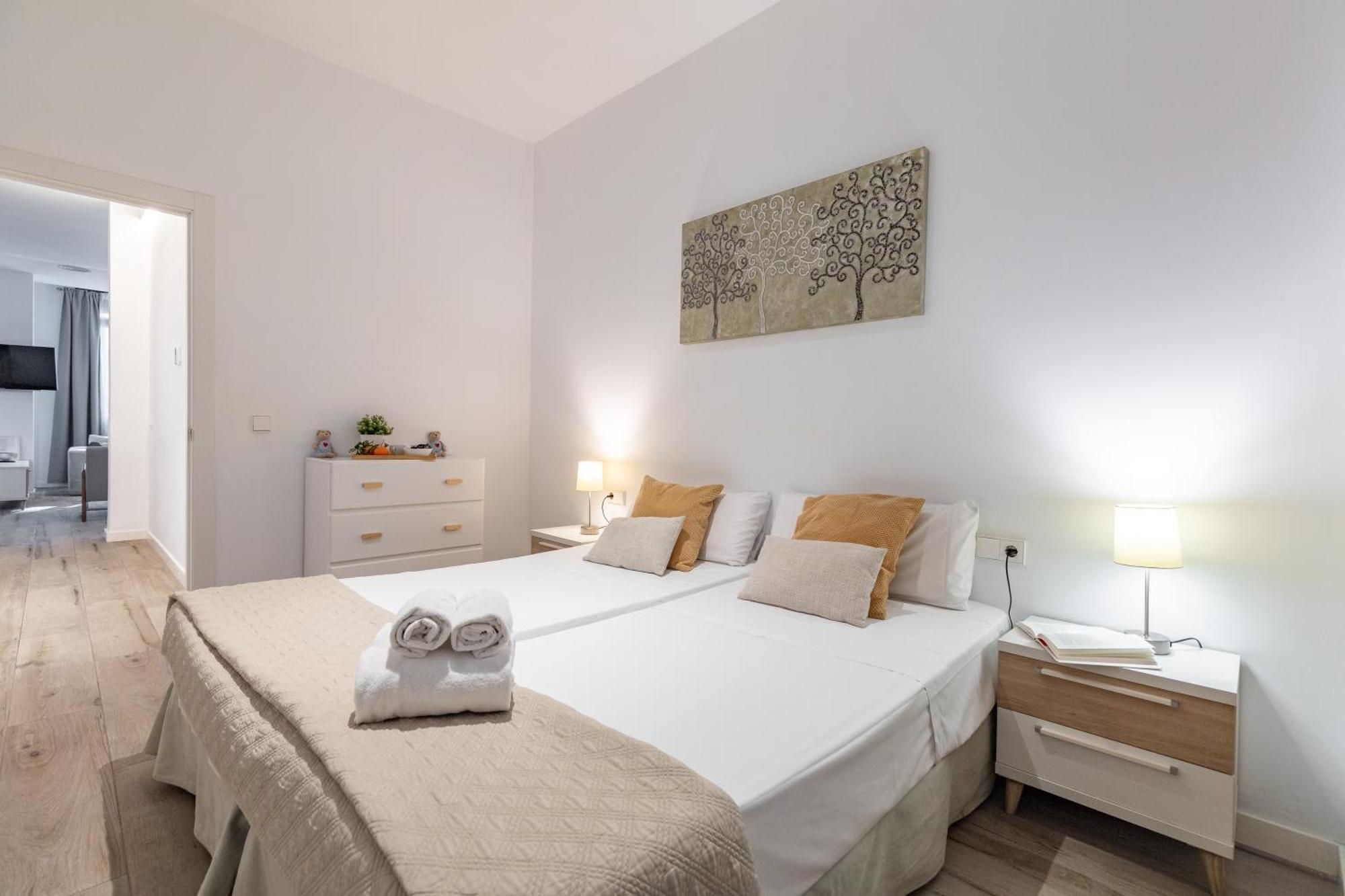 Apartament Travel Habitat Ayuntamiento Walencja Zewnętrze zdjęcie